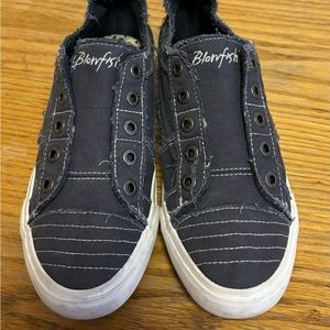 Women’s play slip on sneaker